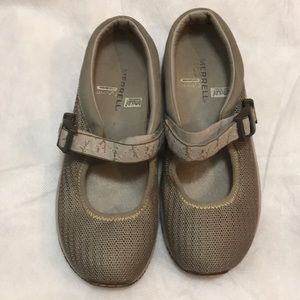 Merrell performance footwear tan air cushion sz 6